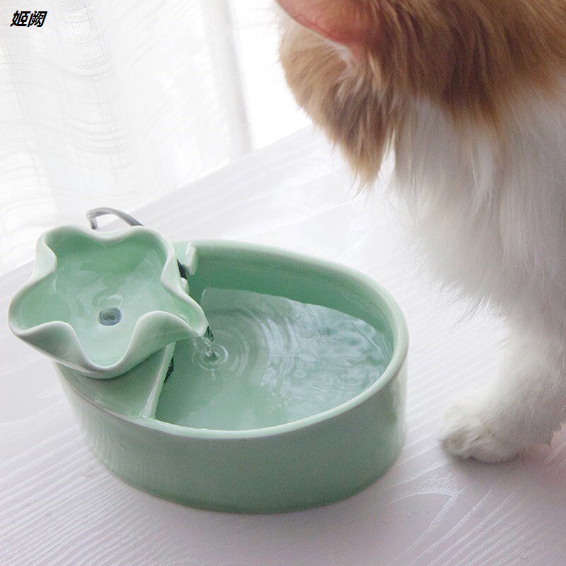 Kitty Electric Ceramic Water Dispenser Flow Silent Automatic Drinker Dog Drink Water Cycle Feed Water Pet Supplies