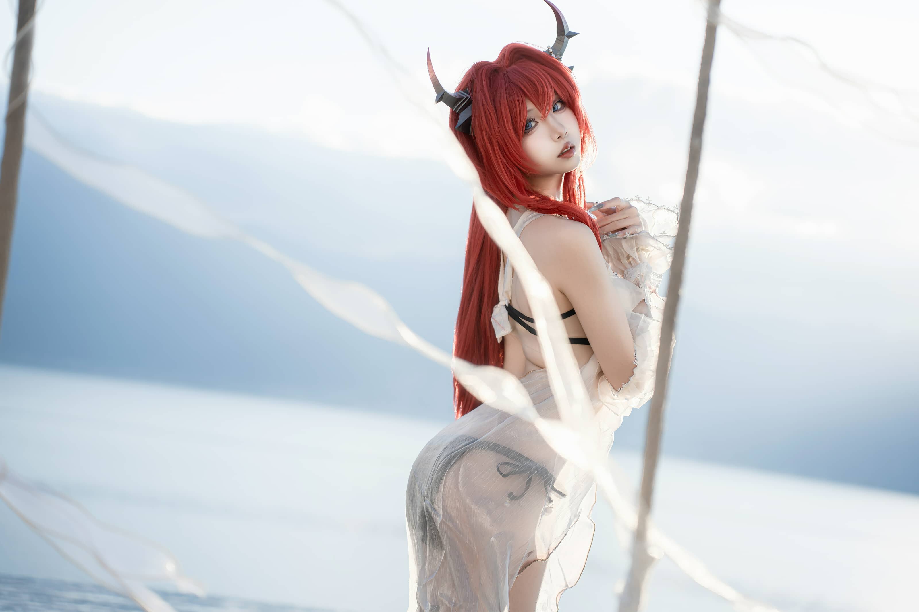 纸悦Etsu_ko 明日方舟 史尔特尔泳装