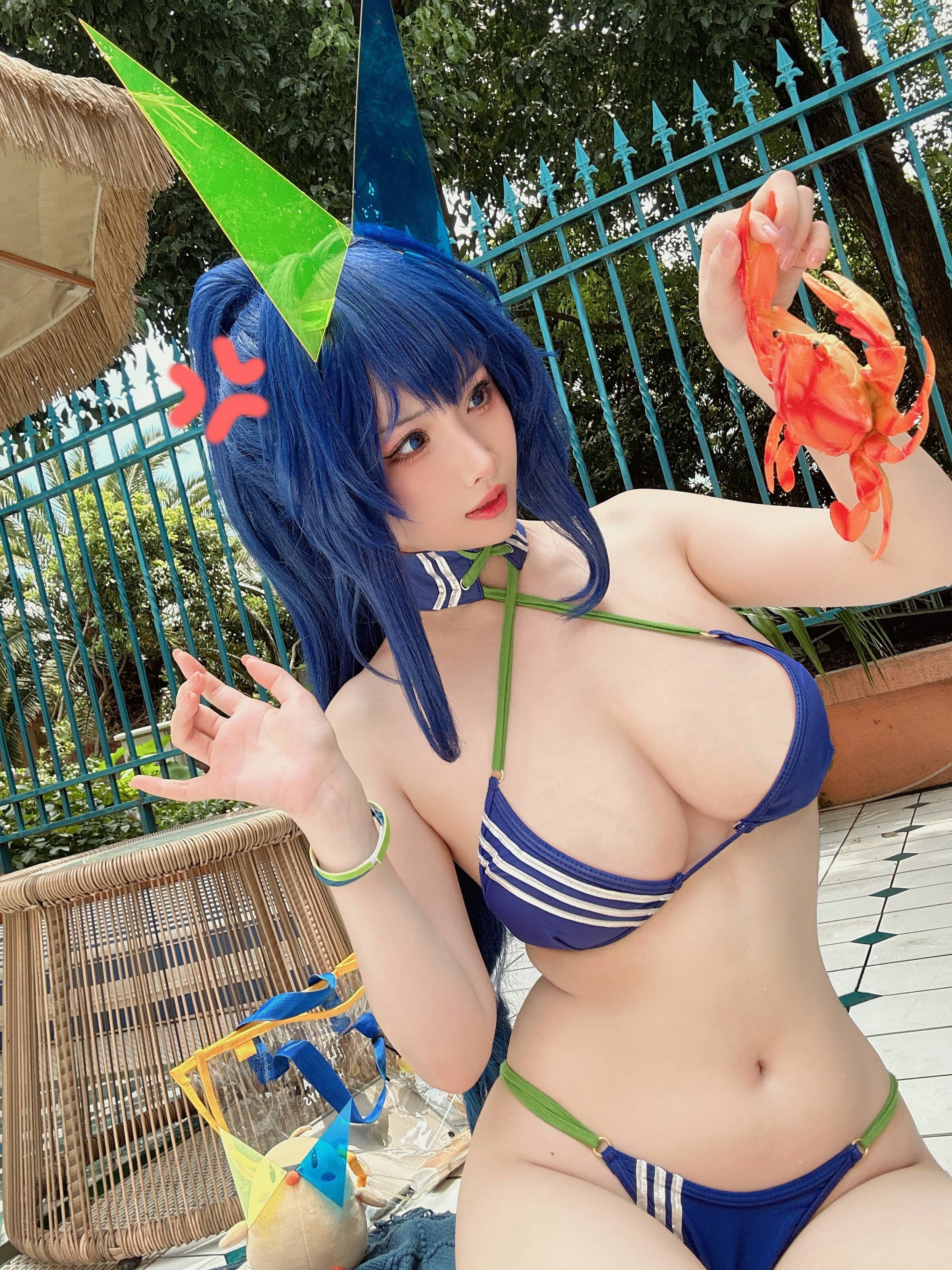 rioko凉凉子 碧蓝航线 花园泳装