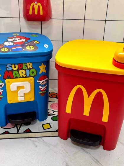 麦当劳铃铛垃圾桶家用客厅可爱卡通脚踏带盖大号大容量卧室高颜值