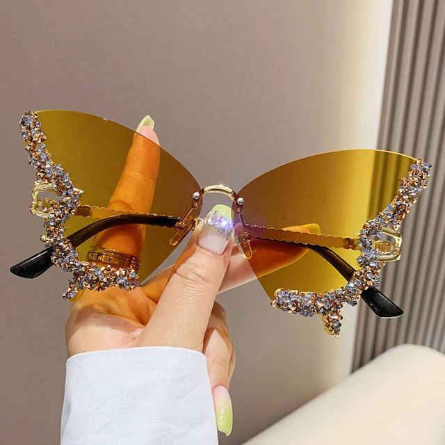 2024 New Large Frame Diamond-Encrusted Butterfly Sunglasses, Fashionable Photo Props, Performance Props, Glasses, Women's Sunglasses