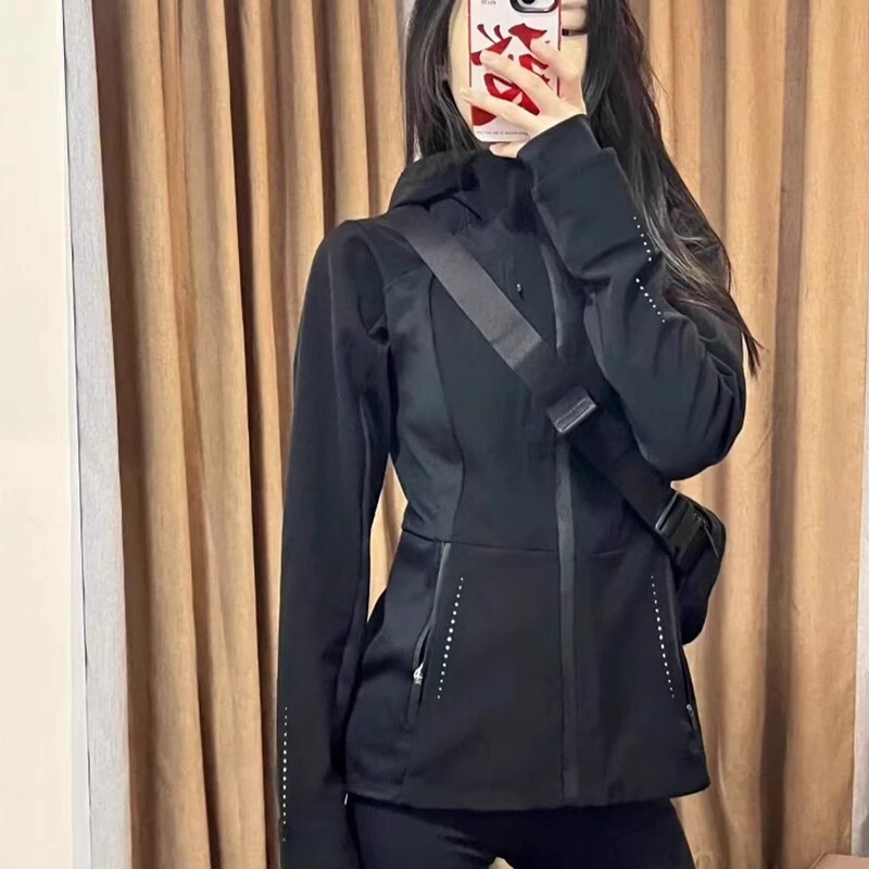 Slim-Fit Stretch Softshell Jacket for Women, Spring and Autumn Cycling Thin Yoga Fabric Waist-Cinching Sports Jacket