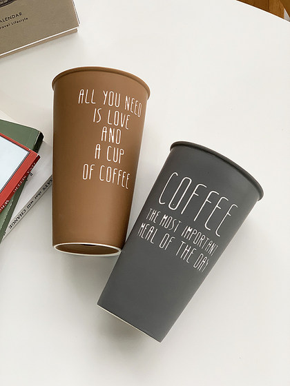 安木良品 出口订单 韩国ins字母哑光质感陶瓷隔热咖啡手握随手杯