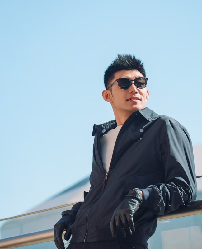 Men's and Women's Spring and Summer Flight Jackets, Casual Jackets with Storage Jackets Men's and Women's Spring and Summer Flight Jackets, Casual Jackets with Storage Jackets