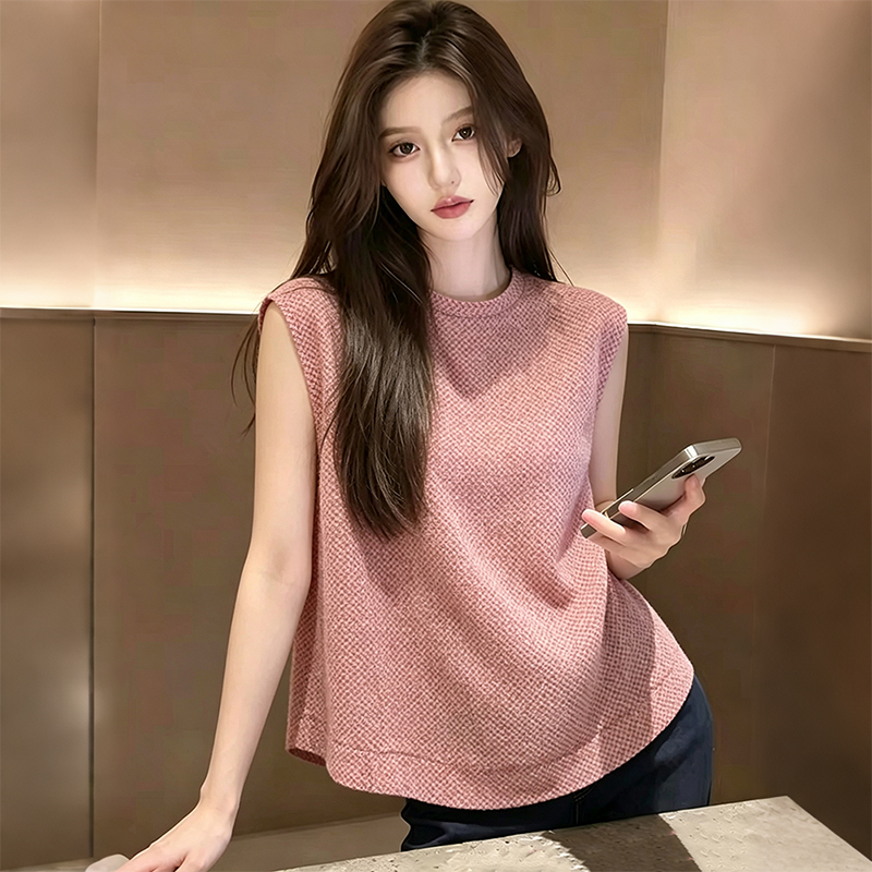 French High-End Red Round-Neck Sleeveless Vest Shirt for Women 2026 New Summer Loose Slimming Look Casual Top