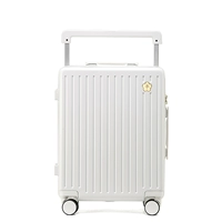 Протекающий белоснежный мост с бело-SF