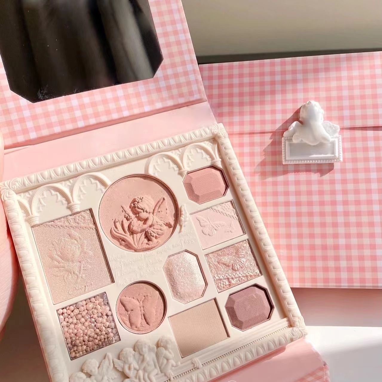 Milk Tea Color Ensemble Relief Angel Blush High Light Integrated Eye Shadow Disc Matt Pearls Advanced Sensation Pure Desire for Versatile Disc-Taobao