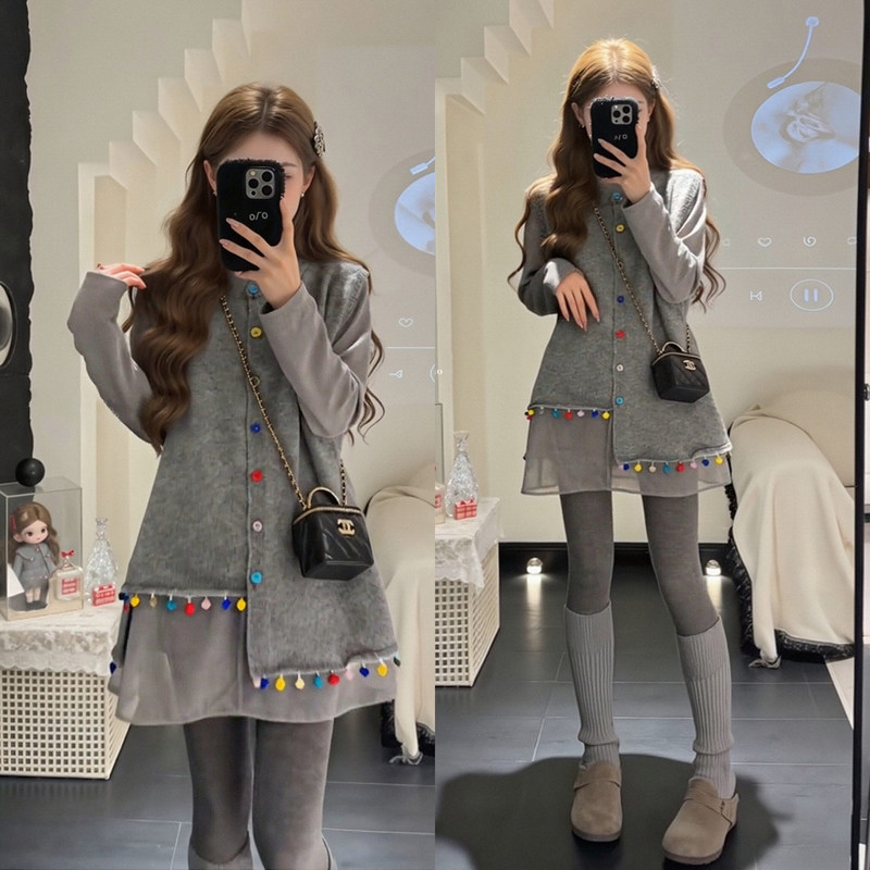 Winter Outfit: a Complete Set of Plus-Size Knit Vest and Mesh Dress, Korean Style, Relaxed and Unique Set for Women Winter Outfit: a Complete Set of Plus-Size Knit Vest and Mesh Dress, Korean Style, Relaxed and Unique Set for Women