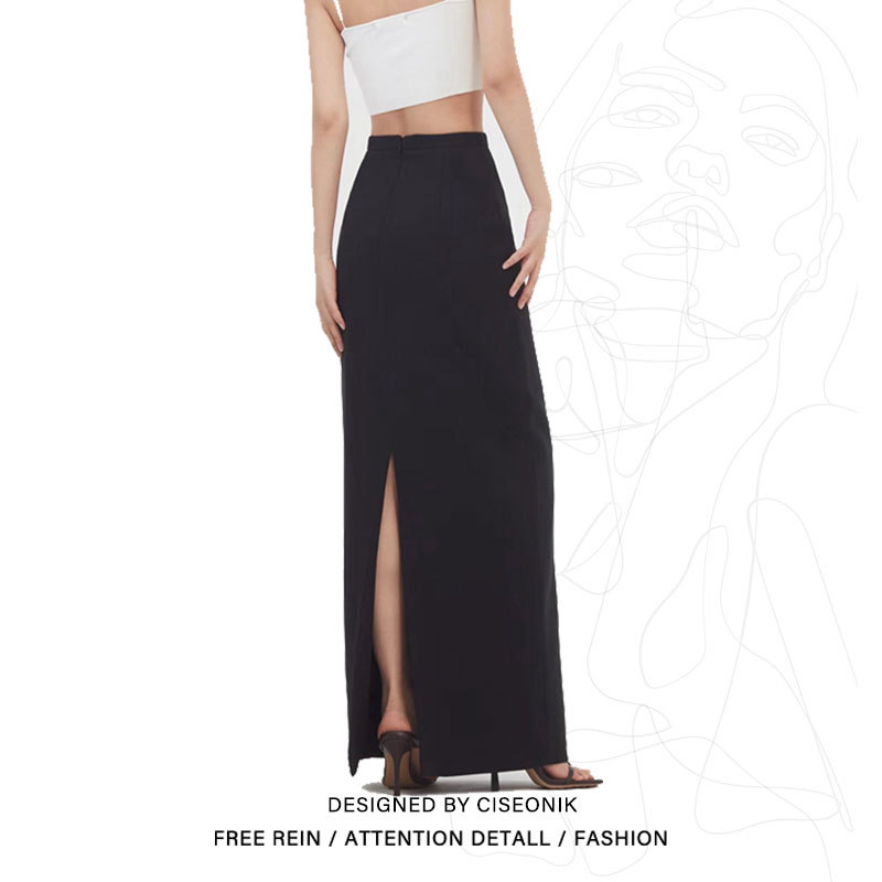 Plus-Size Classic High-Waisted Black Long Skirt with Back Slit, Niche Design with a High-End Feel, Bodycon Long Skirt for Women in Summer Plus-Size Classic High-Waisted Black Long Skirt with Back Slit, Niche Design with a High-End Feel, Bodycon Long Skirt for Women in Summer