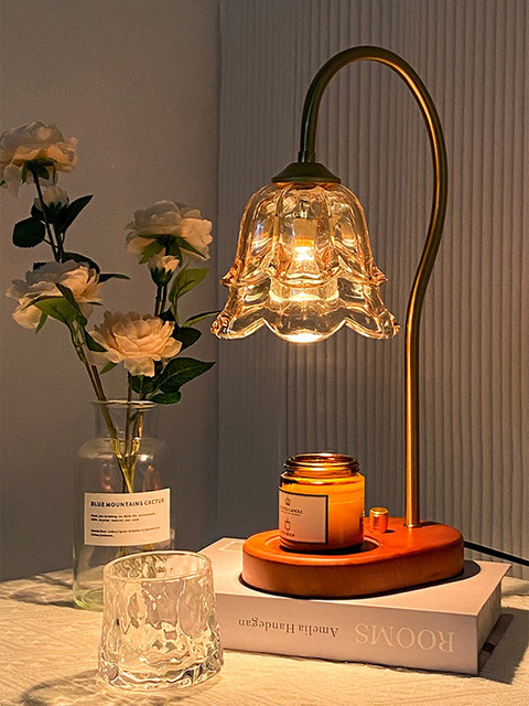 Melted wax lamp, aromatherapy lamp, table lamp, simple and modern fragrance, sleep aid, lily of the valley fireless candle, bedroom bedside table atmosphere lamp