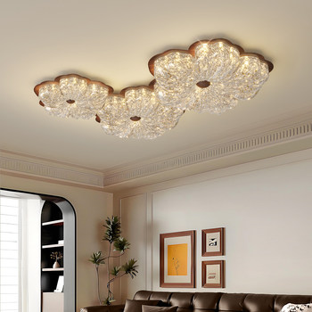 French-Style Light Luxury Ceiling Light for Living Room, Flower-Shaped Lamp with Gold Foil, High-End Vintage Mid-Century Style, Eye-Friendly Bedroom Lighting for Master Bedroom