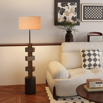 French Mid-Century Style Floor Lamp 2025 New Model Geometric Building Block Creative Personality Bedroom Bedside Lamp Next to the Sofa in the Living Room