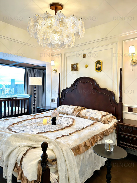 French-Style Light Luxury Glass Chandelier, Bedroom Lamp, Vintage Style Trumpet Flower Design, Creative and Warm Artistic Lighting for the Master Bedroom