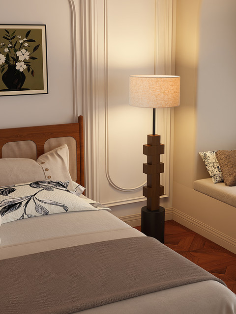 French Mid-Century Style Floor Lamp 2025 New Model Geometric Building Block Creative Personality Bedroom Bedside Lamp Next to the Sofa in the Living Room