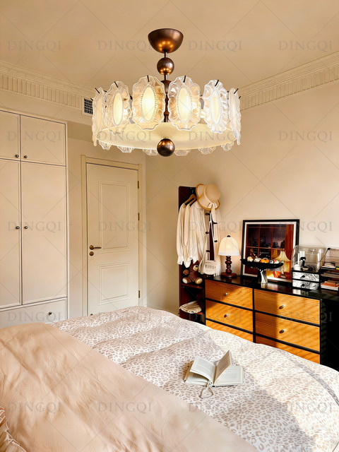 American Retro Glass Ceiling Lamp, Bedroom Lamp, French Mid-Century Style, Pearl Romantic Dining Room Eye-Protection Main Bedroom Lamp