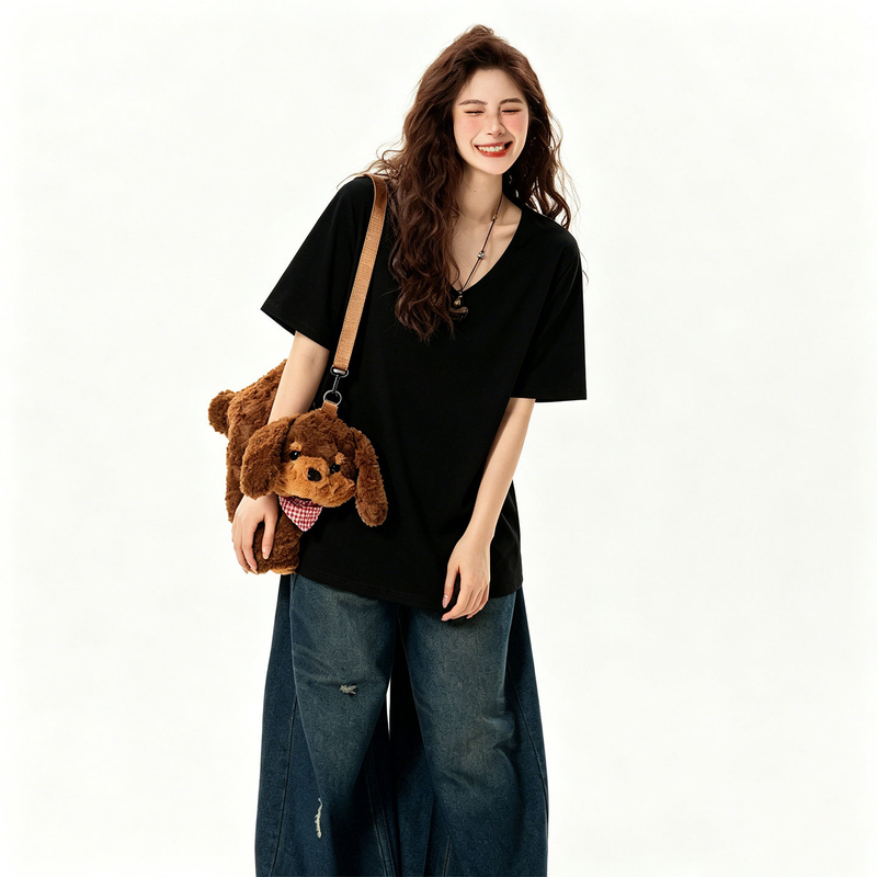 Plus Size Women's Clothing, Relaxed Fit Black V-Neck Short-Sleeve T-Shirt for Women, Versatile Loose Slimming Casual Top for Summer Plus Size Women's Clothing, Relaxed Fit Black V-Neck Short-Sleeve T-Shirt for Women, Versatile Loose Slimming Casual Top for Summer