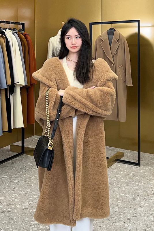 2024 New Autumn and Winter m Brand Teddy Bear Coat for Women, Fur Granular Alpaca Wool Teddy Silhouette Mid-Length Coat