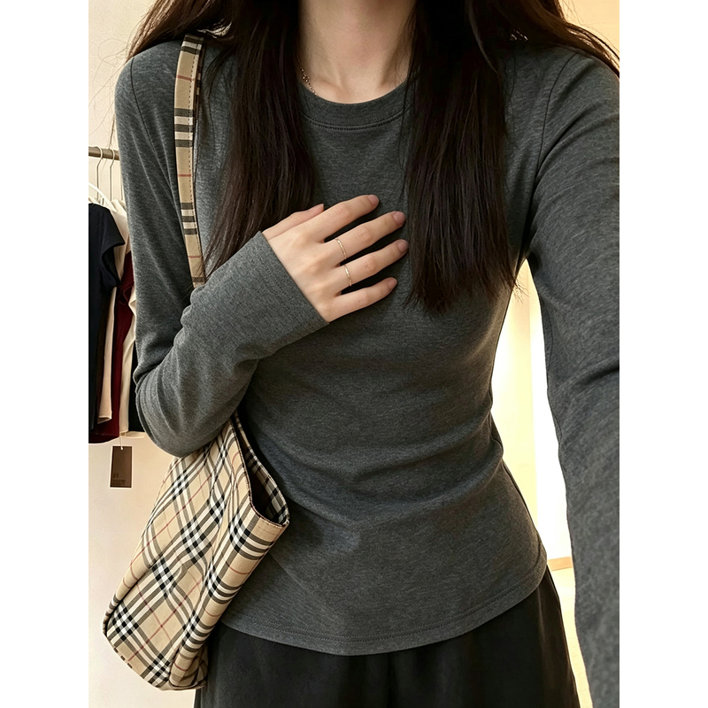 Dark Gray Straight-Shoulder Round-Neck Long-Sleeve T-Shirt for Women, Autumn Slim-Fit Basic Style Base Layer Top, Korean-Style Inner Wear Dark Gray Straight-Shoulder Round-Neck Long-Sleeve T-Shirt for Women, Autumn Slim-Fit Basic Style Base Layer Top, Korean-Style Inner Wear