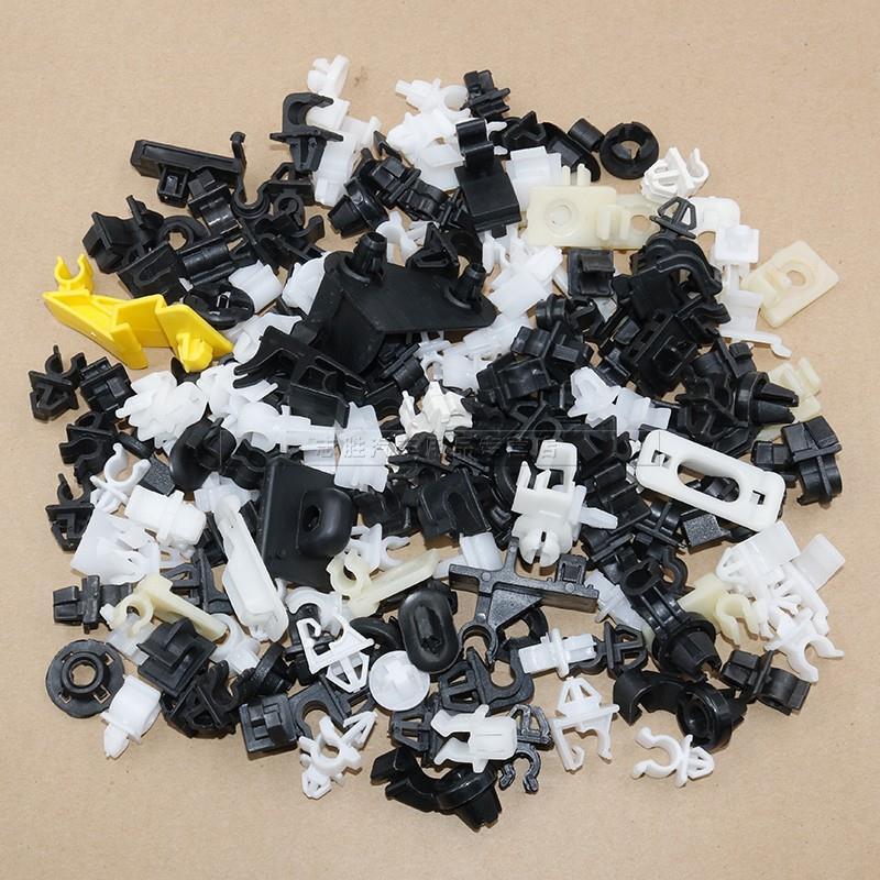 Mixed Car Engine Compartment Cover Support Rod Mixed Front Hood Fixing Clip Car Plastic Buckle Collection