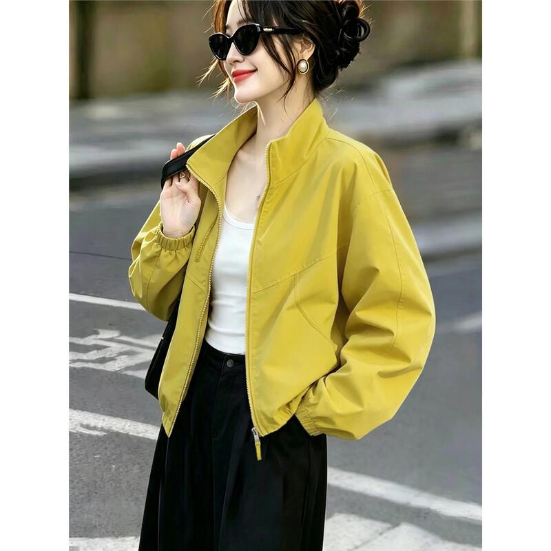 Beautiful Early Autumn Stand-Collar Thin Jacket for Women, New 2026 Autumn Style, This Year's Popular Hot-Selling Short Top Jacket Beautiful Early Autumn Stand-Collar Thin Jacket for Women, New 2026 Autumn Style, This Year's Popular Hot-Selling Short Top Jacket