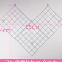 Белая кукла в форме сердца