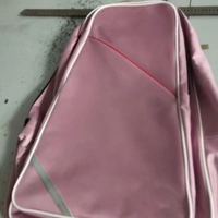 Розовый рюкзак, маска