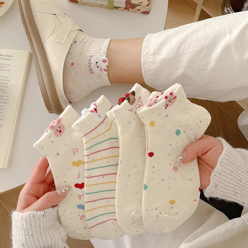 Little Rabbit Short Socks Women's Cotton Socks 2026 New Popular Style Spring and Autumn Sweet Cute Cartoon Ladies White Mid-Calf Socks