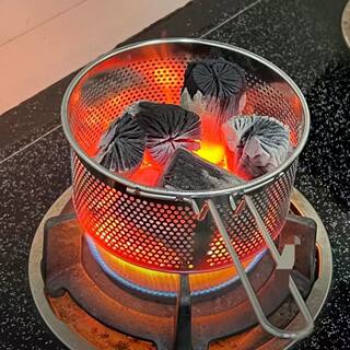 Charcoal basket, charcoal artifact, indoor electric charcoal stove, cassette stove, charcoal ignition, refreshment barbecue, outdoor