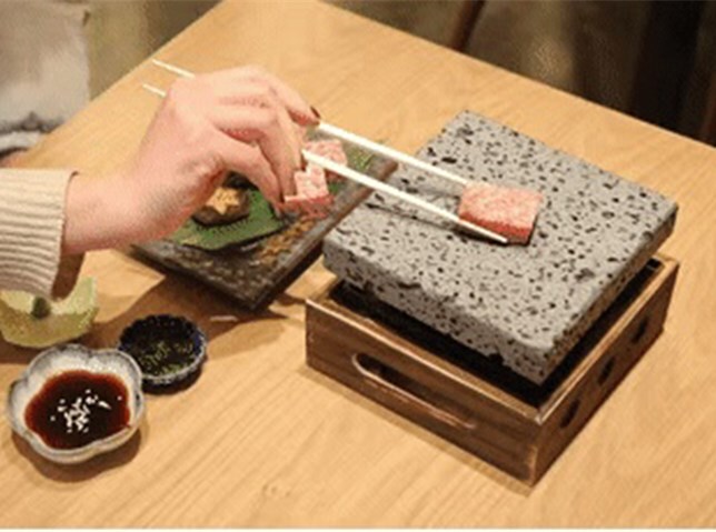 Granite Stone Grilled Volcanic Stone Plate for Korean Barbecue, Western Steak, Barbecue Plate, Hotel Stone Tableware Granite Stone Grilled Volcanic Stone Plate for Korean Barbecue, Western Steak, Barbecue Plate, Hotel Stone Tableware