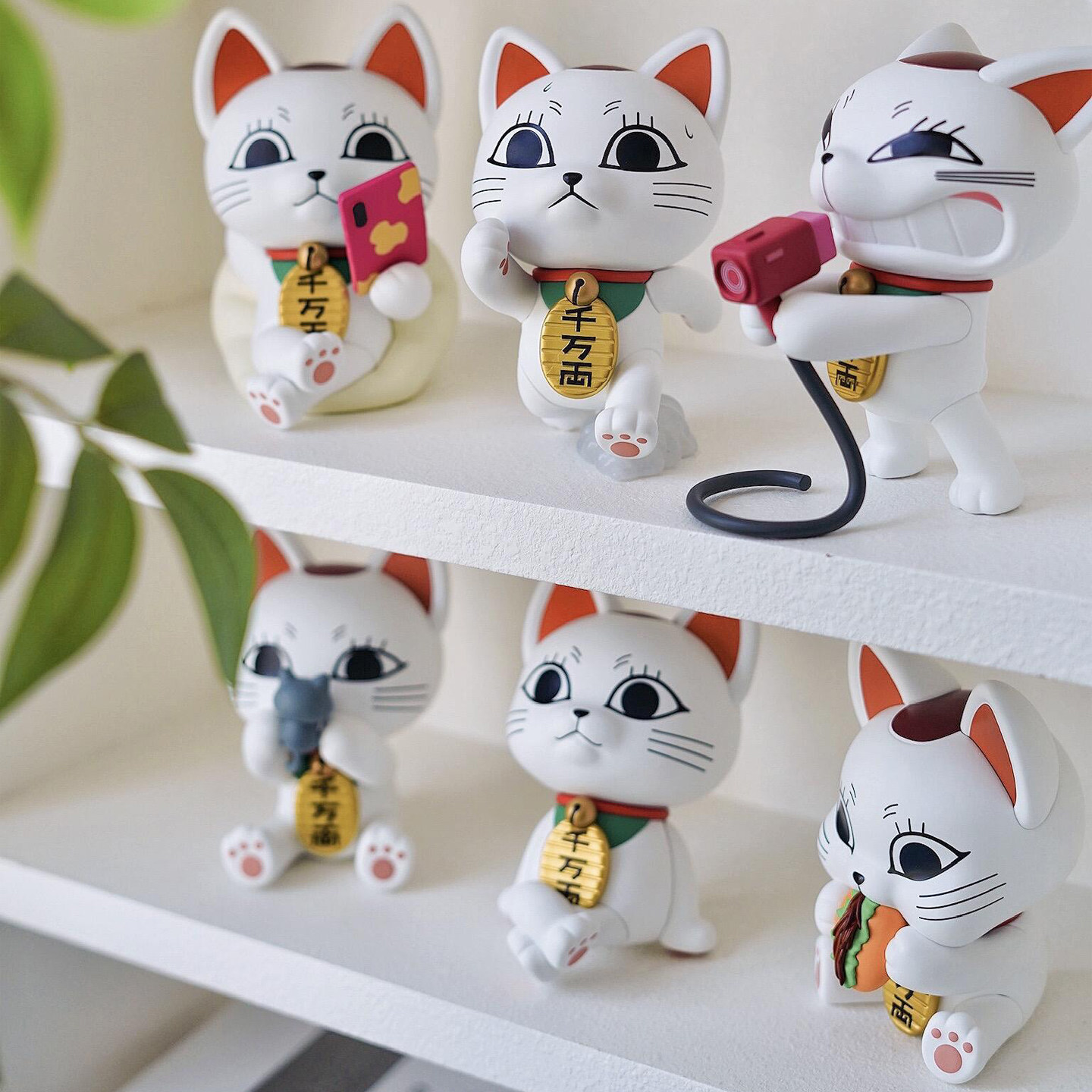 Playful Style Bold Party High-Speed Grandma Figurine Blind Box Trendy Toy Desktop Decoration Ornament Toy Gift