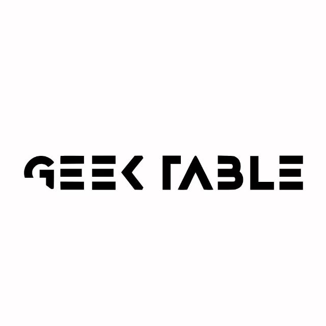 GEEK TABLE