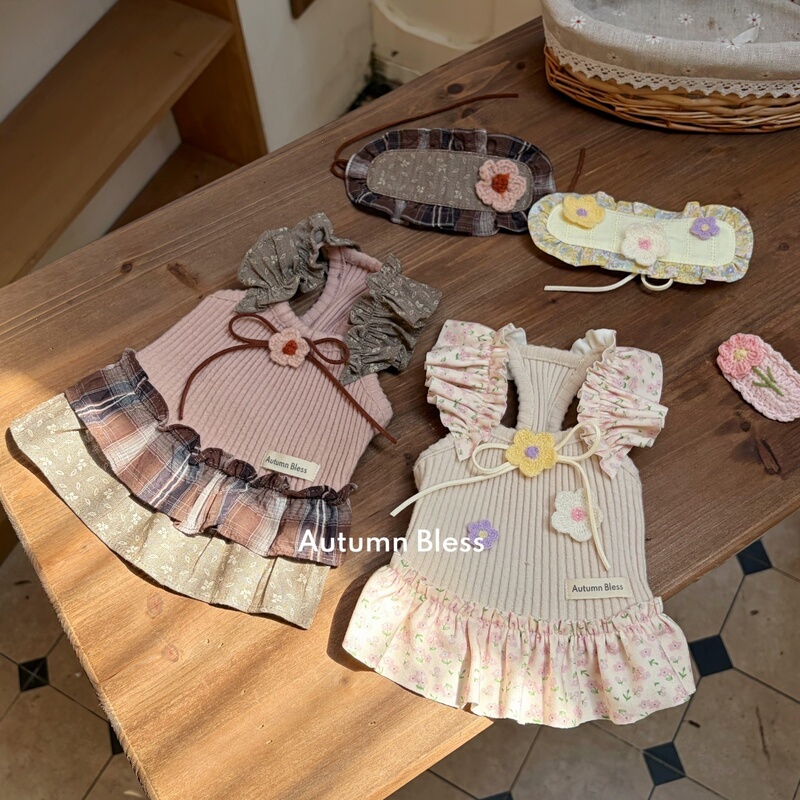 Autumn Bless Pet Clothes Autumn Style Knitted Patchwork Flutter Sleeve Dress Floral Plaid Small Dog Autumn Bless Pet Clothes Autumn Style Knitted Patchwork Flutter Sleeve Dress Floral Plaid Small Dog