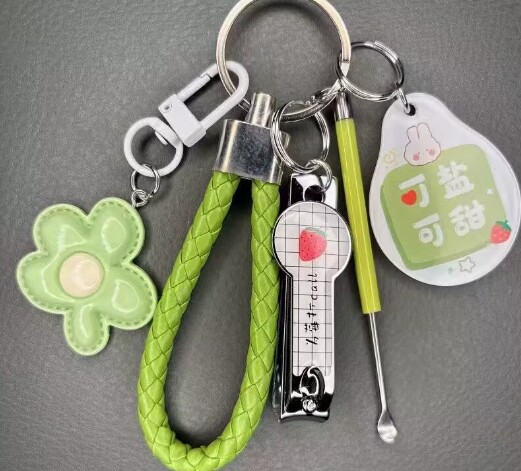 多巴胺彩色花朵钥匙扣少女心包包挂件配饰指甲刀挖耳勺钥匙链套装
