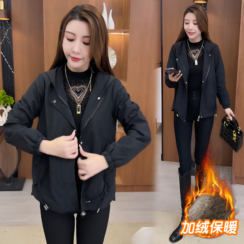 秋冬休闲连帽外套女2025新款爆款时尚妈妈装大码女士加绒夹克上衣