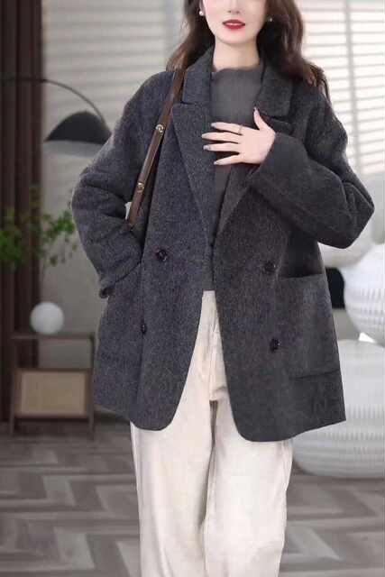 Short double-sided wool coat