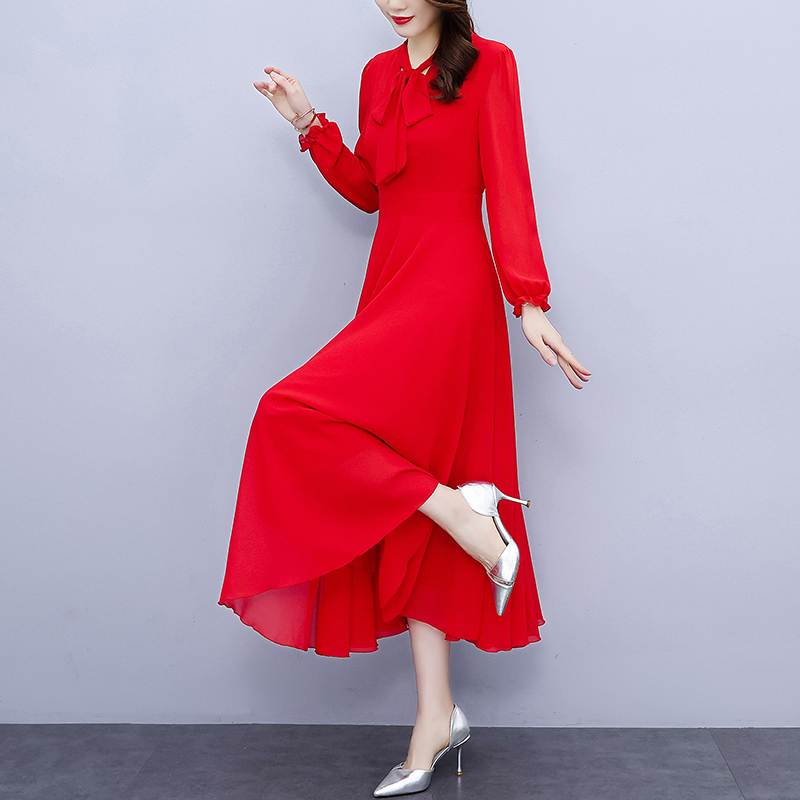 2026 Spring and Autumn New Women's Long-Sleeve Flutter Collar Slimming Solid Color Chiffon Dress Long Style Elegant Flared Skirt