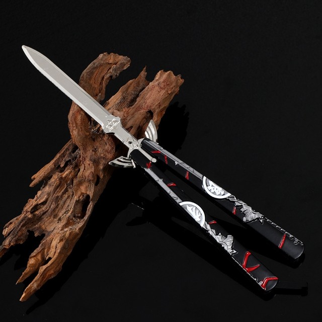 ຜົນກະທົບ Genshin ເກມ Anime Peripheral Knife Toy Butterfly Knife Unedged Training Practice Props ມີດ Carrot Foldable