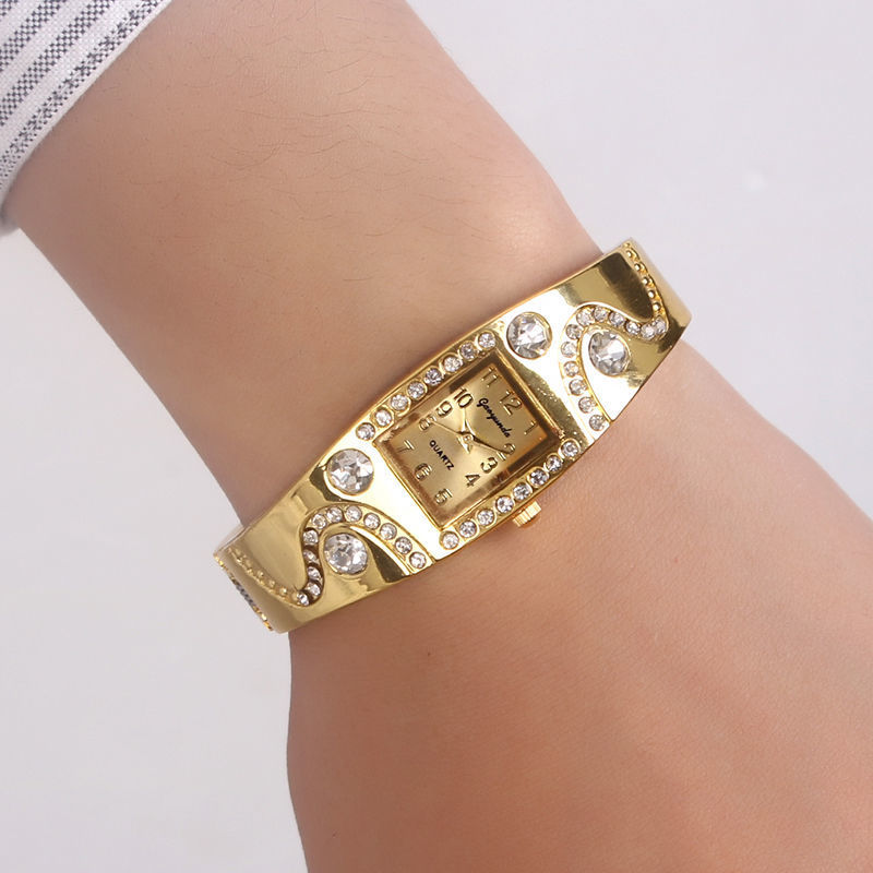 Gold Square New Style Women's Watch Korean Version Trendy Fashion Women's Bracelet Watch Alloy Feminine Bracelet Watch Gold Square New Style Women's Watch Korean Version Trendy Fashion Women's Bracelet Watch Alloy Feminine Bracelet Watch