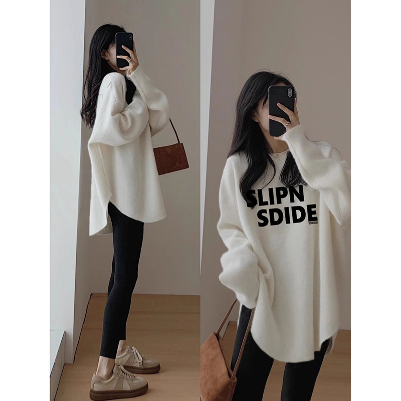 The blouses of the matching shark pants winter white undershirt female mill wool thickened with a long T-shirt in the butt-Taobao