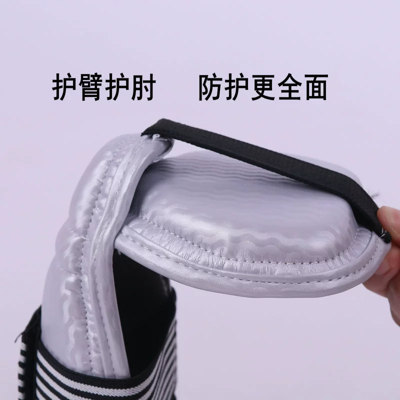 Thiết bị bảo vệ Taekwondo tập hợp đầy đủ các trẻ em nam nữ trưởng thành thực hành thi đấu năm hoặc tám bộ logo đồ họa tùy chỉnh dày - Dụng cụ thể thao