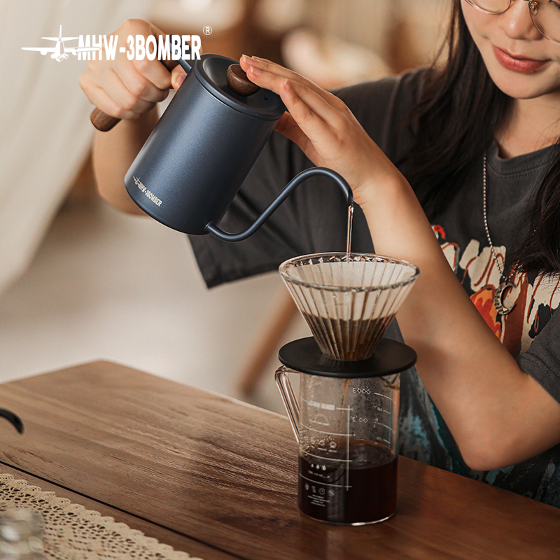 Mhw-3Bomber Bomber-Style Pour-Over Kettle, Planet-Themed Pour-Over Coffee Kettle, Solid Wood Handle Stainless Steel Gooseneck Kettle Mhw-3Bomber Bomber-Style Pour-Over Kettle, Planet-Themed Pour-Over Coffee Kettle, Solid Wood Handle Stainless Steel Gooseneck Kettle