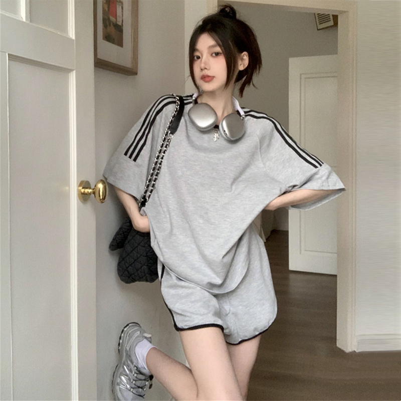 High-End Casual Sports Suit for Women, Summer Korean Style Loose Student Fashion Short-Sleeved Shorts Running Two-Piece Set Pure Cotton