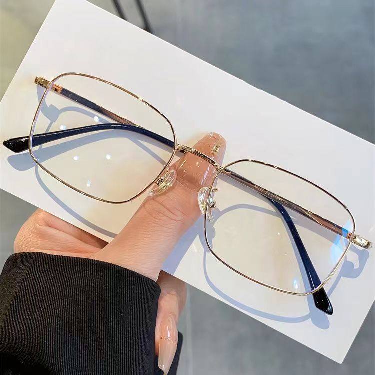 Svenkin Square Frame Glasses for Men, Non-Prescription Glasses, Eye Frame, Anti-Blue Light Radiation, Protective Glasses, Cool and Trendy