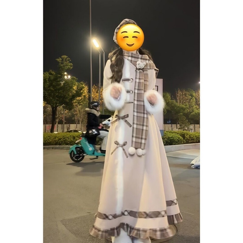 Sweet Girly Atmosphere Christmas Outfit Three-Piece Set for Women Autumn and Winter New Year Woolen Scarf Coat Skirt Set Sweet Girly Atmosphere Christmas Outfit Three-Piece Set for Women Autumn and Winter New Year Woolen Scarf Coat Skirt Set