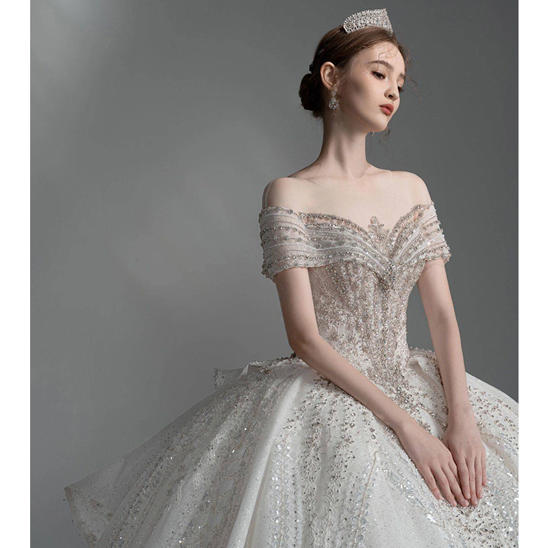 French Heavy Industry Wedding Bride 2023 New Mainly Mainly Mainly High -end Luxury Words Big Dragon Tail White 2024 Retro French Heavy Industry Wedding Bride 2023 New Mainly Mainly Mainly High -end Luxury Words Big Dragon Tail White 2024 Retro