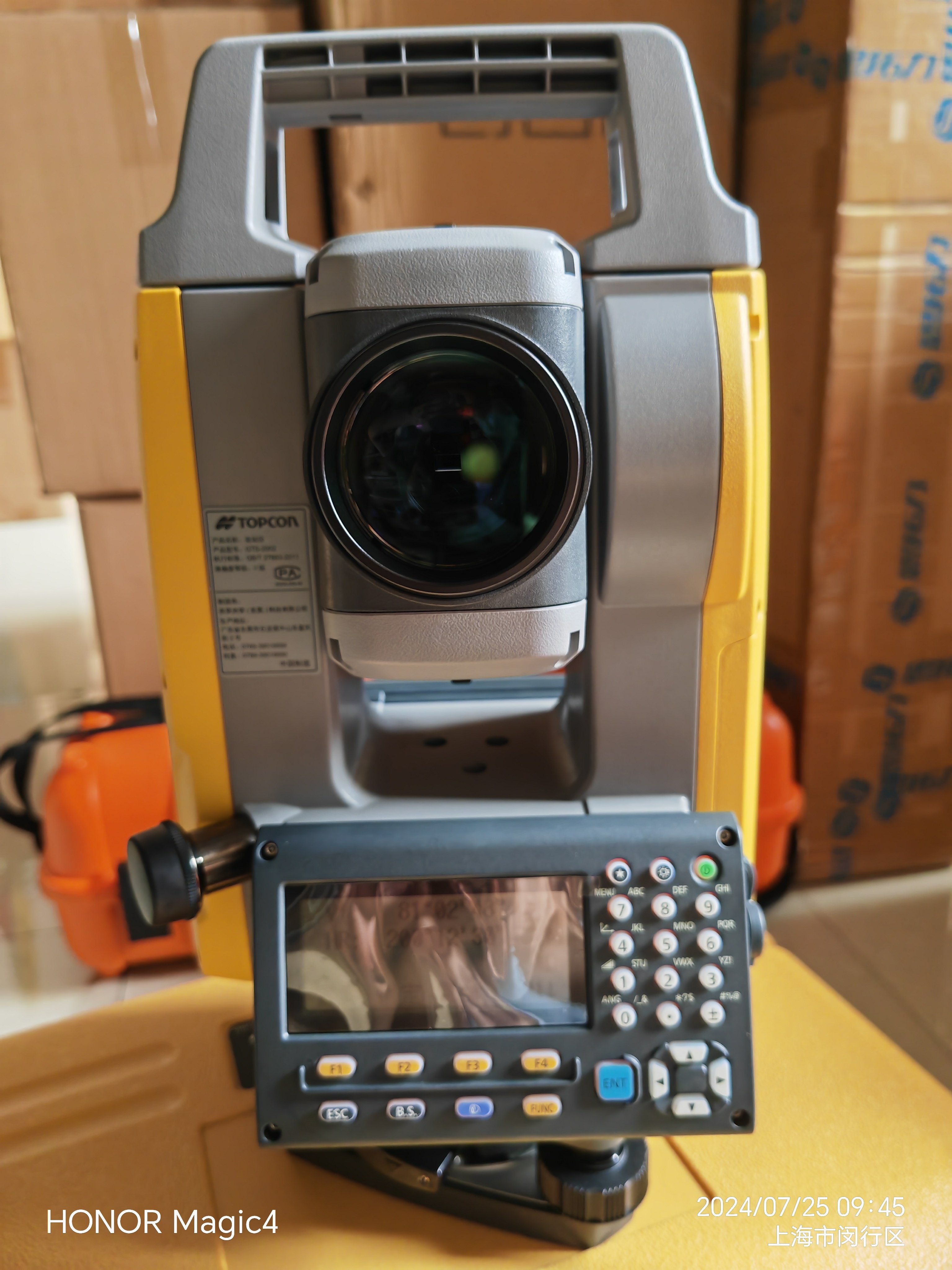 Тахеометр 拓普康gts-2002原装全新全站仪400m免棱镜激光对中测绘仪器清库存 Topcon