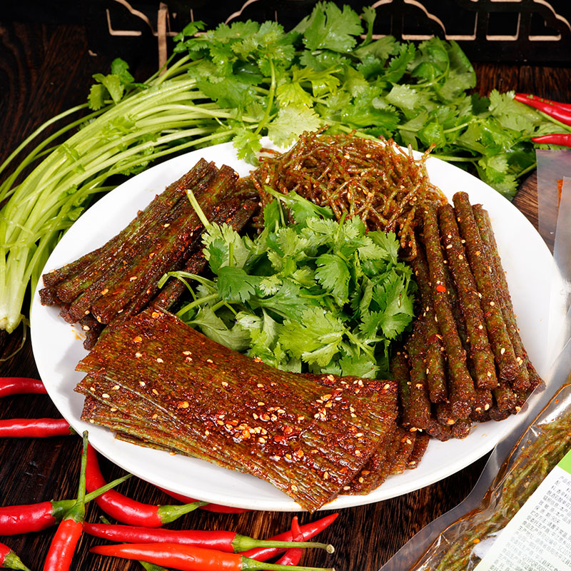 思乡山香菜辣丝香辣条,带你穿越回童年的味道!🌶️甏甏甏-待煮火锅-淘宝百科网