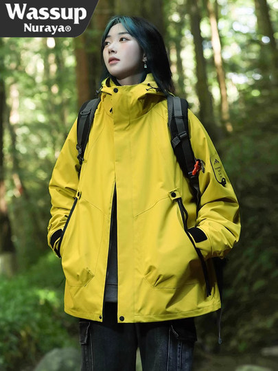 wassup三合一冲锋衣红色秋冬款风衣外套女防风防水情侣潮登山服男