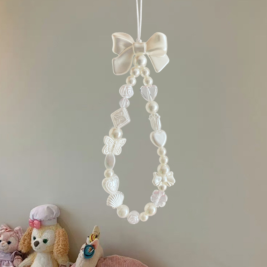 Blank Space Original Retro Phone Hanging Strap Pearl White Bow Camera Chain Sweet Short Chain