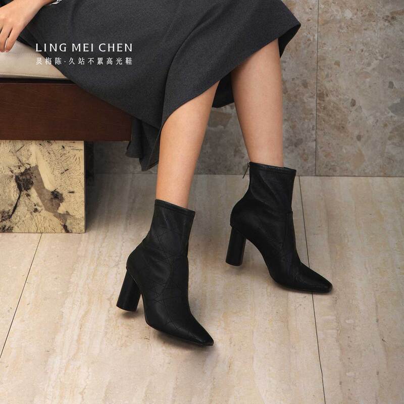 Lingmeichen Sheepskin Elastic Square Toe Chunky Heel Boots Black Genuine Leather High Heel Boots Comfortable and Slimming Boots That Don'T Tire Your Feet